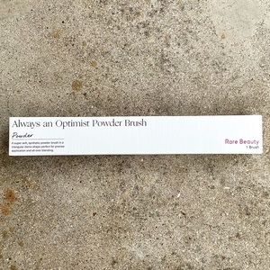 Rare Beauty Always An Optimist Powder Brush